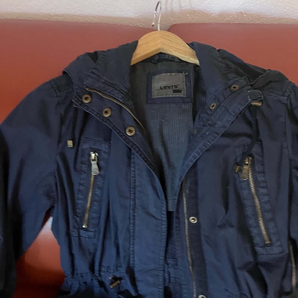 Levi’s  denim jacket - Picture 5 of 11